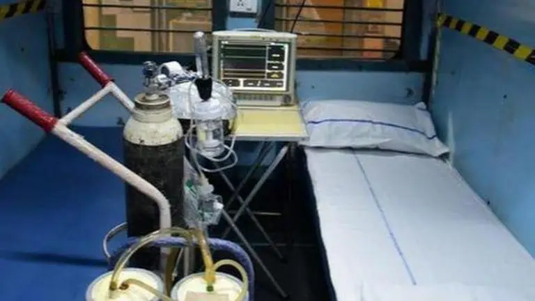 Bamboo chicks, bubble-wraps, coolers: How Railways trying to keep isolation coaches cool Bamboo chicks, bubble-wraps, coolers- How Railways trying to keep isolation coaches cool