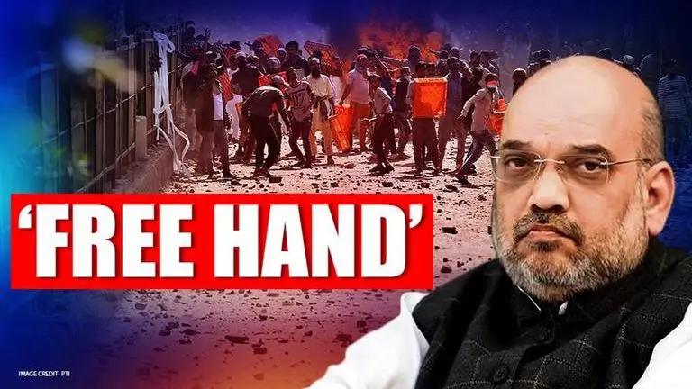 Home Minister Amit Shah gives Delhi police free hand to rein in Delhi violence: Sources Amit