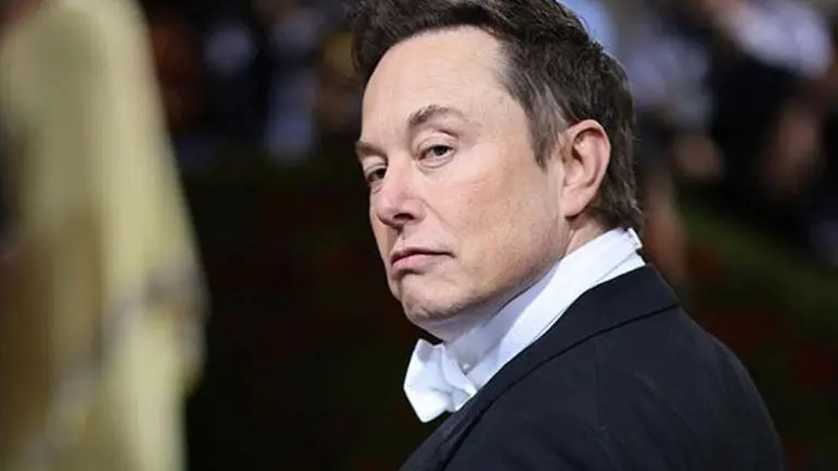 Elon Musk sells USD 3.58B worth of Tesla stock, purpose unknown Elon Musk
