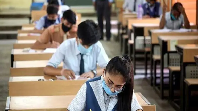 Health Ministry issues guidelines for teaching activities in classrooms from Sept 21 Health Ministry