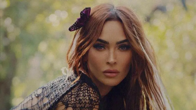 Megan Fox to release a compilation of her poetry in new book Pretty Boys Are Poisonous Megan Fox to make her transition to poetry