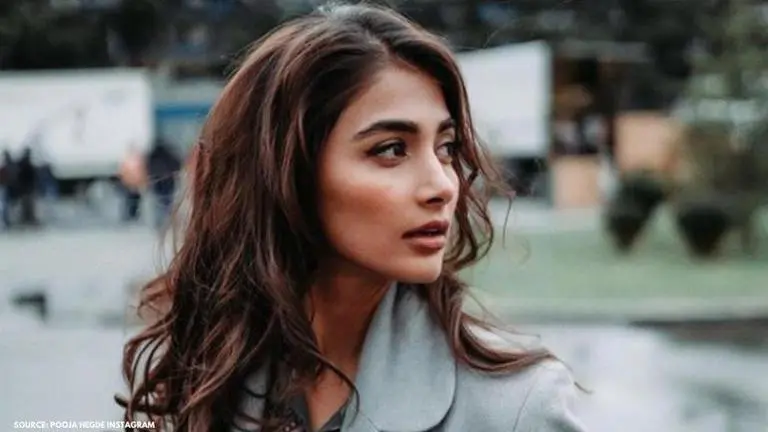 Pooja Hegde says 'South has obsession with navels and midriffs', justifies her claims Pooja Hegde