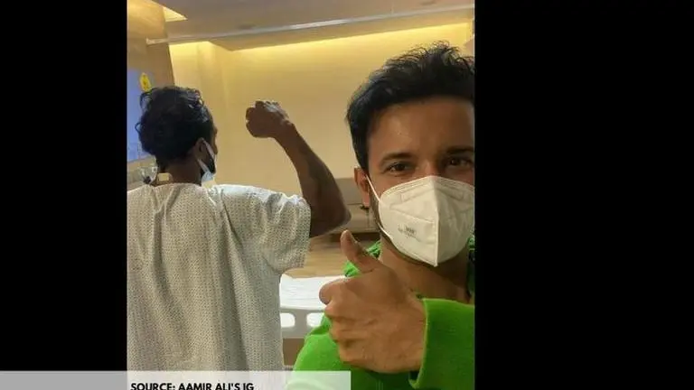 Aamir Ali poses with Remo D'souza in hospital; says 'My brother is back' Remo D'souza