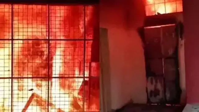 Fire in Mumbai's Kamathipura