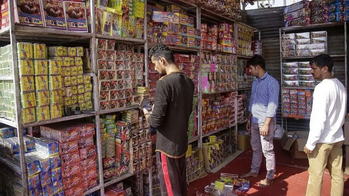 West Bengal to sell only green crackers with QR codes this Diwali Green firecracker West Bengal