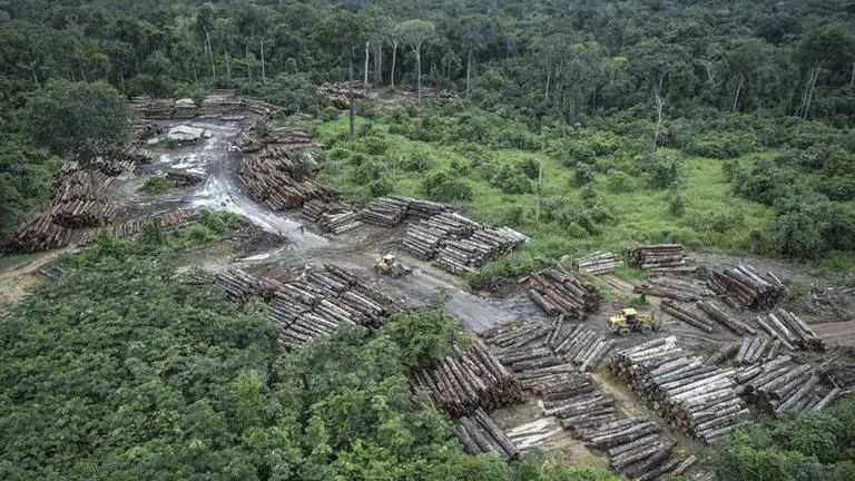 Virus aid delivered to Amazon communities