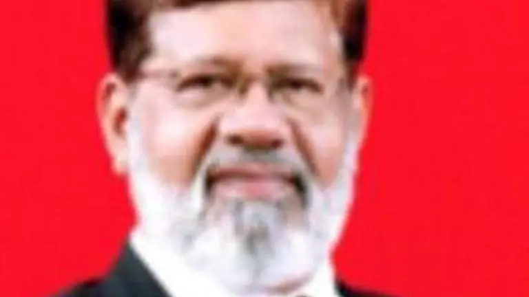 DRDO scientist shared classified info with Pak Operative, chargesheet reveals Drdo Scientist Pradeep Kurulkar was arrested on May 3 for sharing classified information, as per the chargesheet.