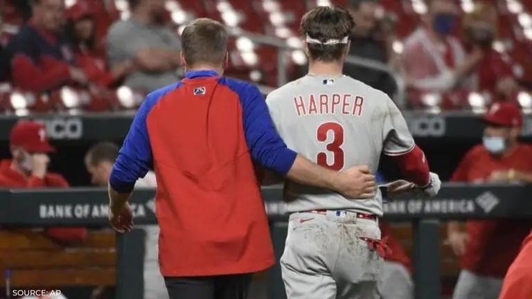 What happened to Bryce Harper? Phillies star gets hit in the face with 97 MPH fastball what happened to Bryce Harper
