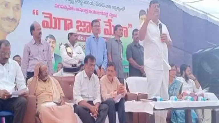 Shocker: Andhra minister berates unemployed youth with 'animal-grass; dog-biscuit' analogy Andhra