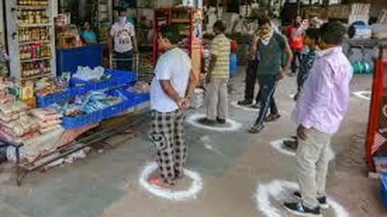 Shops in Mumbai's municipal markets to open on odd-even basis Shops in Mumbai's municipal markets to open on odd-even basis