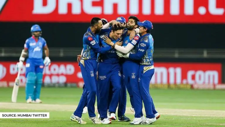 Trent Boult dismisses Marcus Stoinis off first ball of the Dream11 IPL 2020 final: Watch Trent Boult