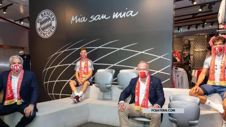 Bayern Munich sell more than 100,000 Bavarian masks in 24 hours: Report Bayern Munich