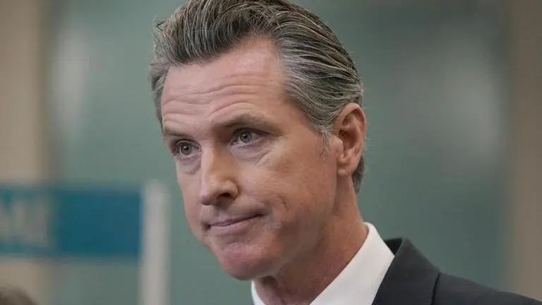 California governor wants Texas-like law to ban assault guns California