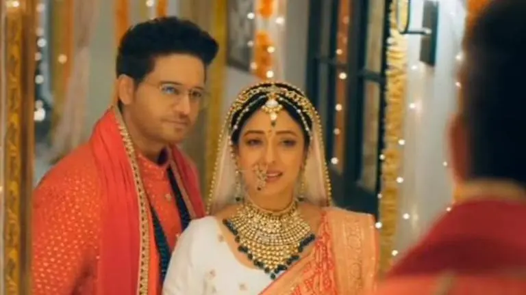 Anupama 24 May 2022 Written Update: Anu gets a shocking wedding gift from Anuj Anupama latest episode