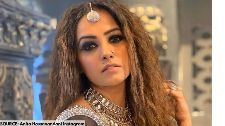 Anita Hassanandani's sartorial choices are perfect for cocktail parties | See pics Anita Hassanandani