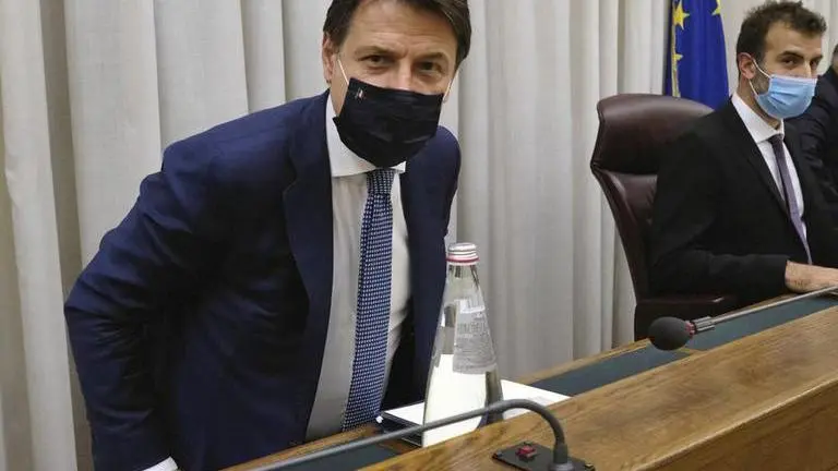 Italy pressed on arms sale to Egypt amid murder case Italy pressed on arms sale to Egypt amid murder case