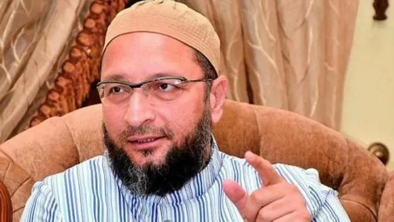 Asaduddin Owaisi calls Congress' Uttam Kumar's comments on Hyderabad CP 'intemperate' Asaduddin Owaisi