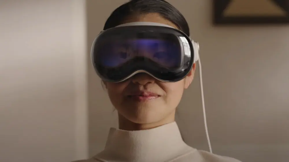 Why Apple Vision Pro owners are hitting reverse gear Apple Vision Pro returns