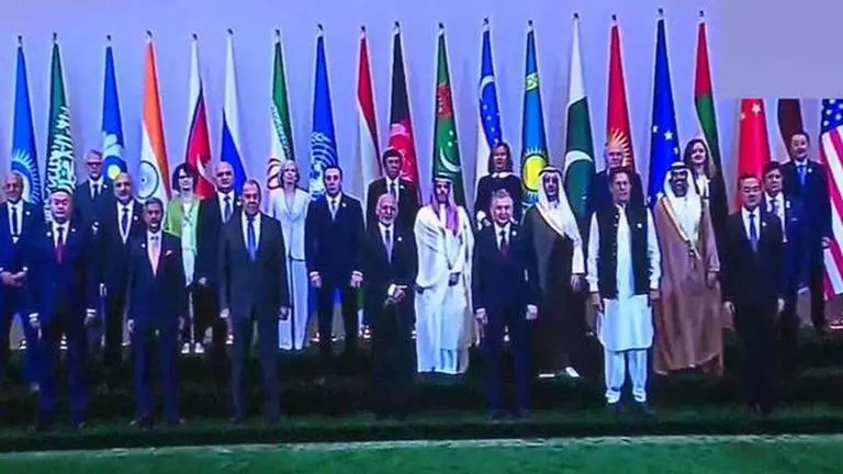 India's EAM accorded equal standing as Pakistan's PM in Uzbekistan; can you spot Pak's FM? Central-South Asia' conference