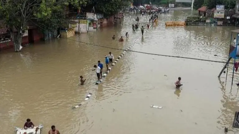 Delhi flood: Indian Navy deploys diving team to assist in rescue efforts Indian Navy