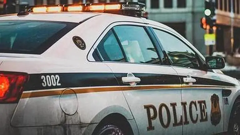 Los Angeles County deputy kills man allegedly carrying gun