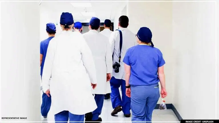 UK: 19 NHS workers die from COVID-19, national death toll reaches 9,875 UK