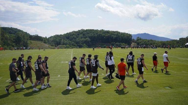 Browns open training camp in west virginia’s scenic mountains, begin climb toward 2023 season