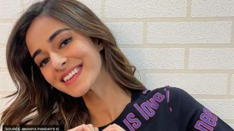 Ananya Panday shares photos from her recent shoot; says 'I wanna snooze and not lose' Ananya Panday