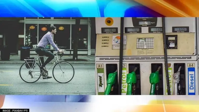 Soaring fuel prices force Afghan citizens to switch to bicycles Afghanistan