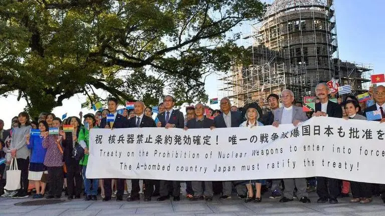 Japan rejects UN's nuclear ban treaty, survivors continue fight as 50 countries sign pact Japan refuses to sign UN Treaty