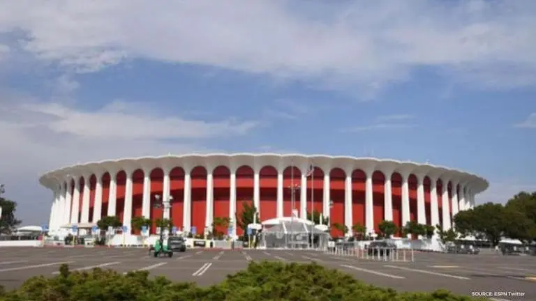 Clippers owner Steve Ballmer in negotiations to buy The Forum from MSG: Reports Clippers