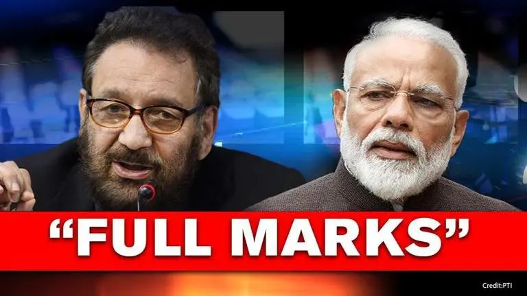 Shekhar Kapur gives 'full marks to PM Modi' for economic package, believes it has promise Shekhar Kapur