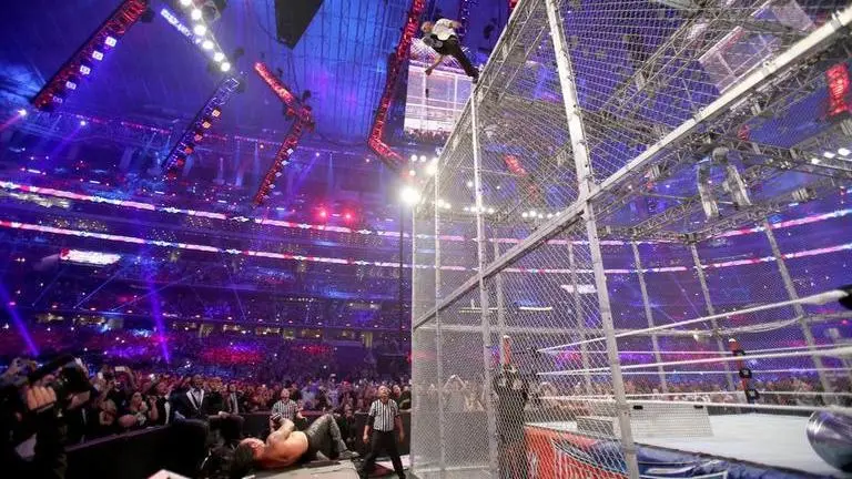 WWE Raw: Hell in a Cell is making it's return to WrestleMania since McMahon vs Undertaker WWE