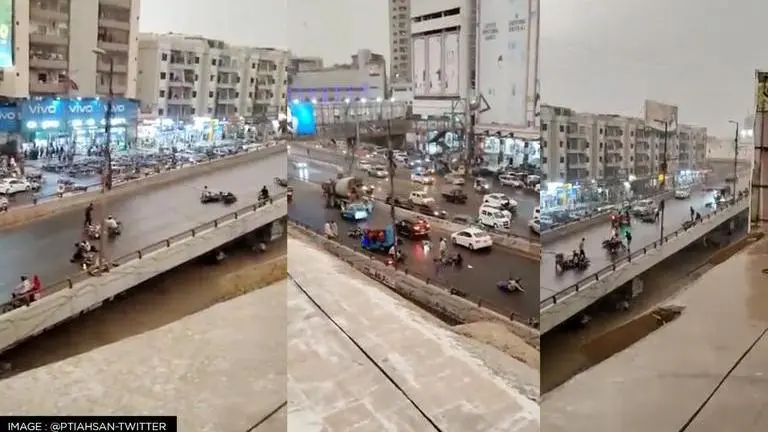 Pakistan: Several motorcyclists fall on slippery road in Karachi amid heavy rain; Watch Pakistan