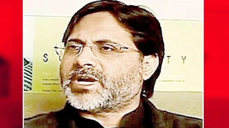 Fmr DU prof SAR Geelani who was arrested in 2001 Parl attack case dies SAR geelani