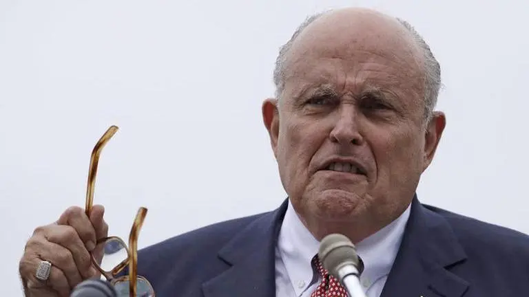 Lawyers want Giuliani investigated, license suspended