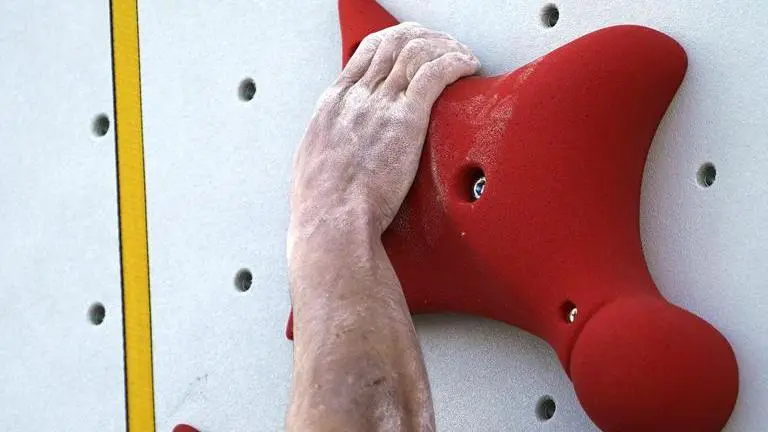 Tokyo Olympics hold test event without fans, top athletes