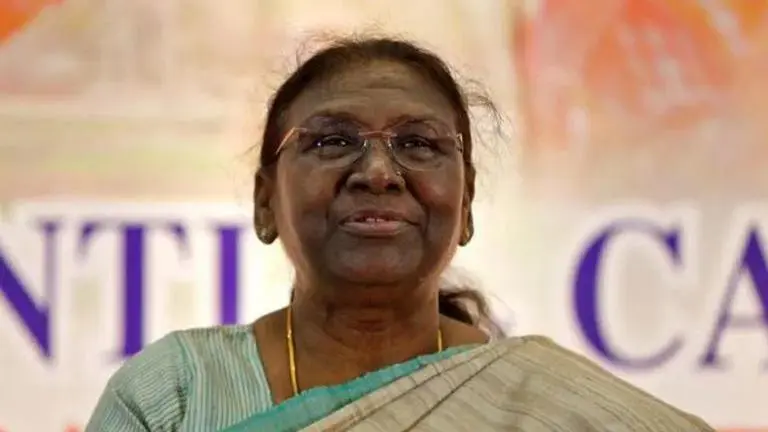 President Murmu meets PVTG members, stresses on handholding, education President Droupadi Murmu Thursday met members of the particularly vulnerable tribal groups (PVTGs) at the Raj Bhavan