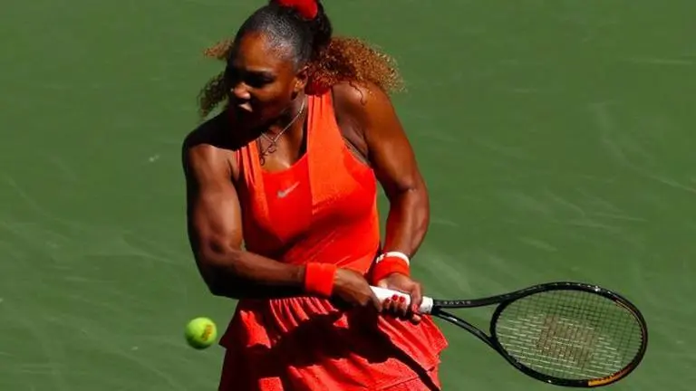 Williams takes 10 of last 12 games, tops Stephens at US Open