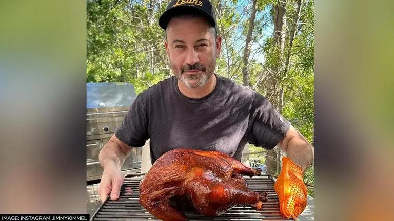 Jimmy Kimmel shares Thanksgiving pic; Reveals burnt hair mishap, issues caveat for fans Jimmy Kimmel, Thanksgiving dinner, Jimmy Kimmel