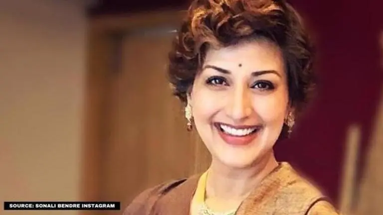Sonali Bendre reveals why she ‘chucked’ the wig during her battle against cancer Sonali Bendre