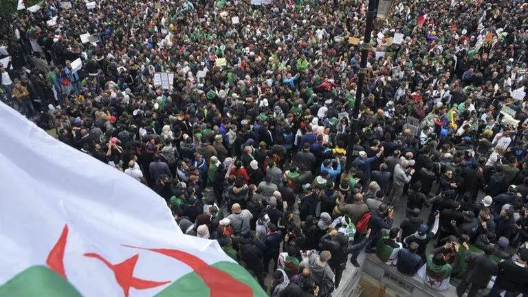 Police out in force as Algerians vote on revised constitution