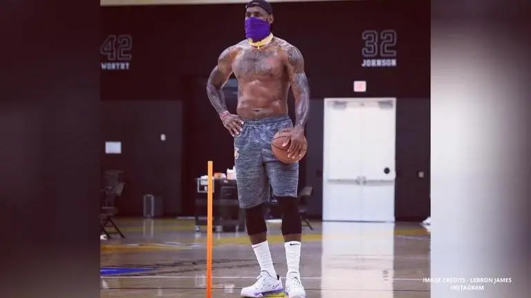 Lakers' LeBron James says he ponders leaving the NBA bubble ‘at least once in a day’ LeBron James