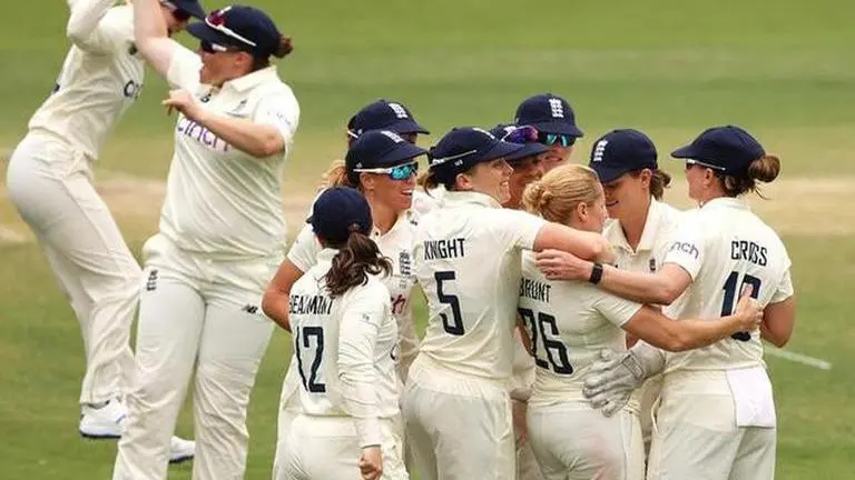 ENG-W vs SA-W Dream11 prediction: Head to head record, fantasy tips, playing XI, & more England women vs South Africa Women Dream11 prediction