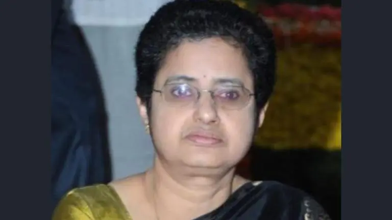 NTR's daughter Uma Maheswari's death: Nandamuri Balakrishna & close ones attend last rites Uma Maheswari