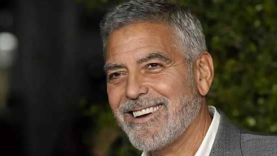 George Clooney rules out playing Batman ever again: Not enough drugs in ...