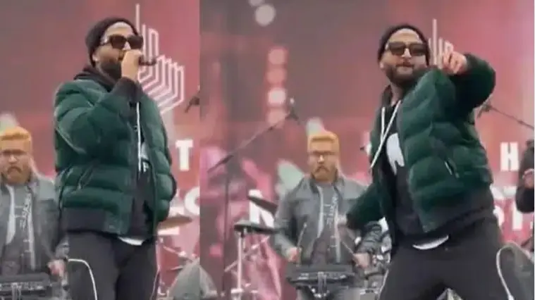 After Rahat Fateh Ali Khan, Pakistani Singer Bilal Saeed Stirs Controversy For Throwing Mic At Crowd Bilal Saeed