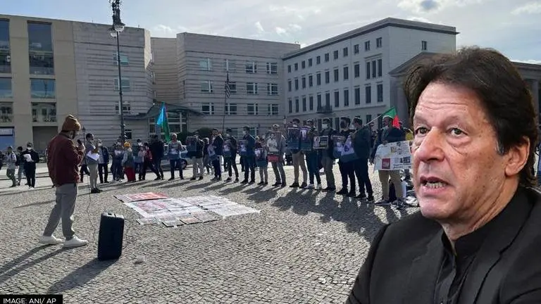 Germany: Baloch activists stage anti-Pakistan protest at Berlin Gate Germany