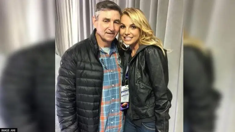 Britney Spears' father says John Zabel not qualified for conservatorship; opposes change Britney Spears, Jamie Spears