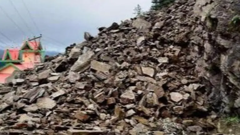 Landslide at Indrakeeladri hill ahead of Andhra Pradesh CM's visit